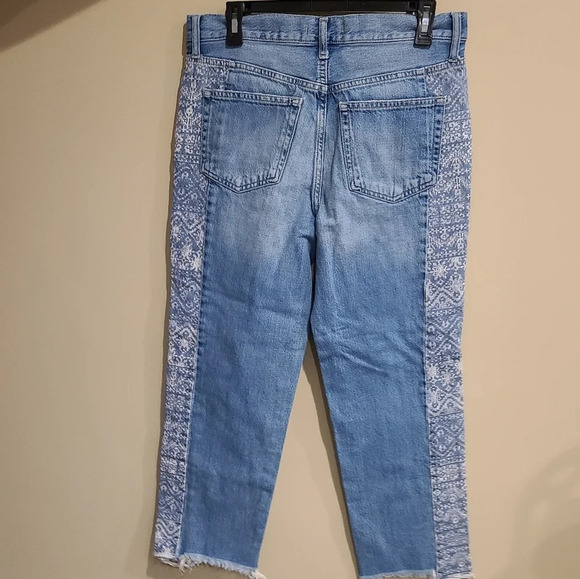 Free people women's Jeans sz.27 raw hem buttons fly Boyfriend - Picture 2 of 13